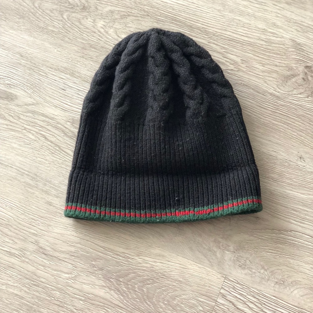 Gucci cable knit beanie